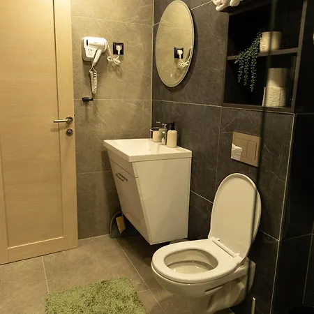 Aveny Lux Apartamento Čačak