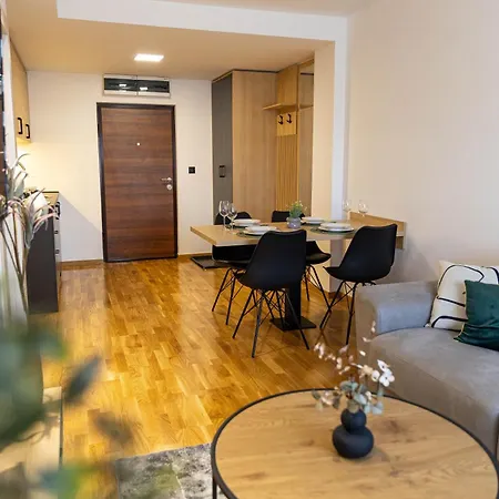 Aveny Lux Apartamento